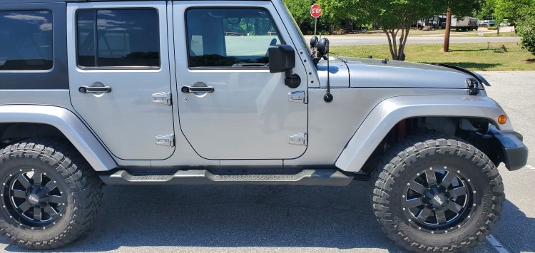 Jeep 3.jpg