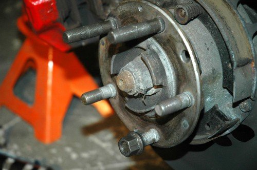 Studs3-118720.jpg