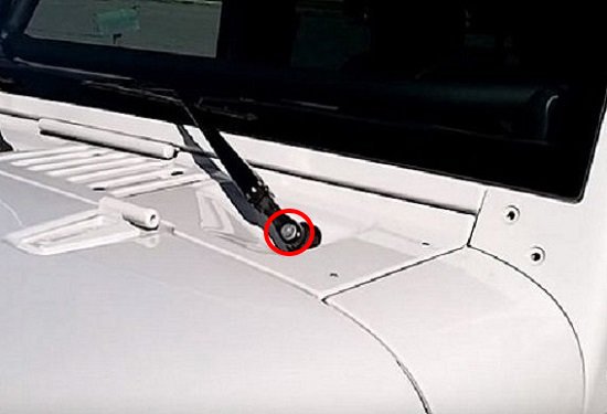 Wiper-Arms-03-115746.jpg