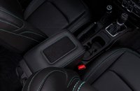 jl-wrangler-console-lid-03.jpg