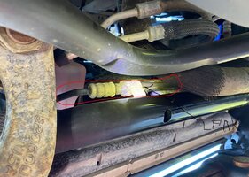2016 jeep jk leak.JPG